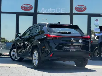 Lexus UX 2.0 Hibrid 2020