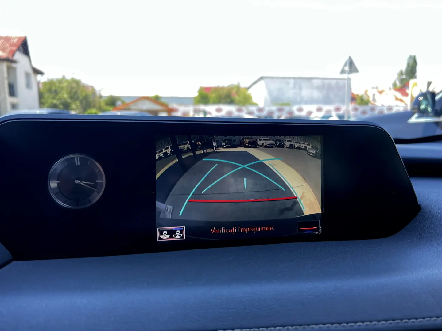 Lexus UX 2.0 Hibrid 2020