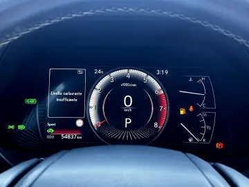 Lexus UX 2.0 Hibrid 2020