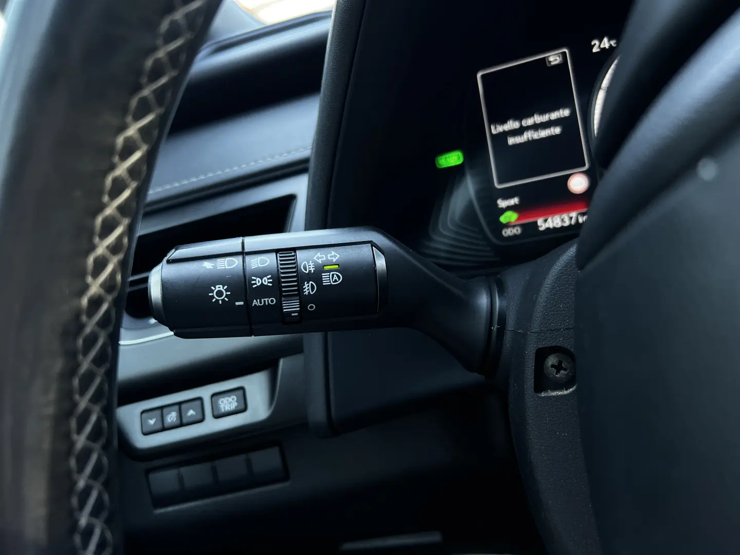 Lexus UX 2.0 Hibrid 2020