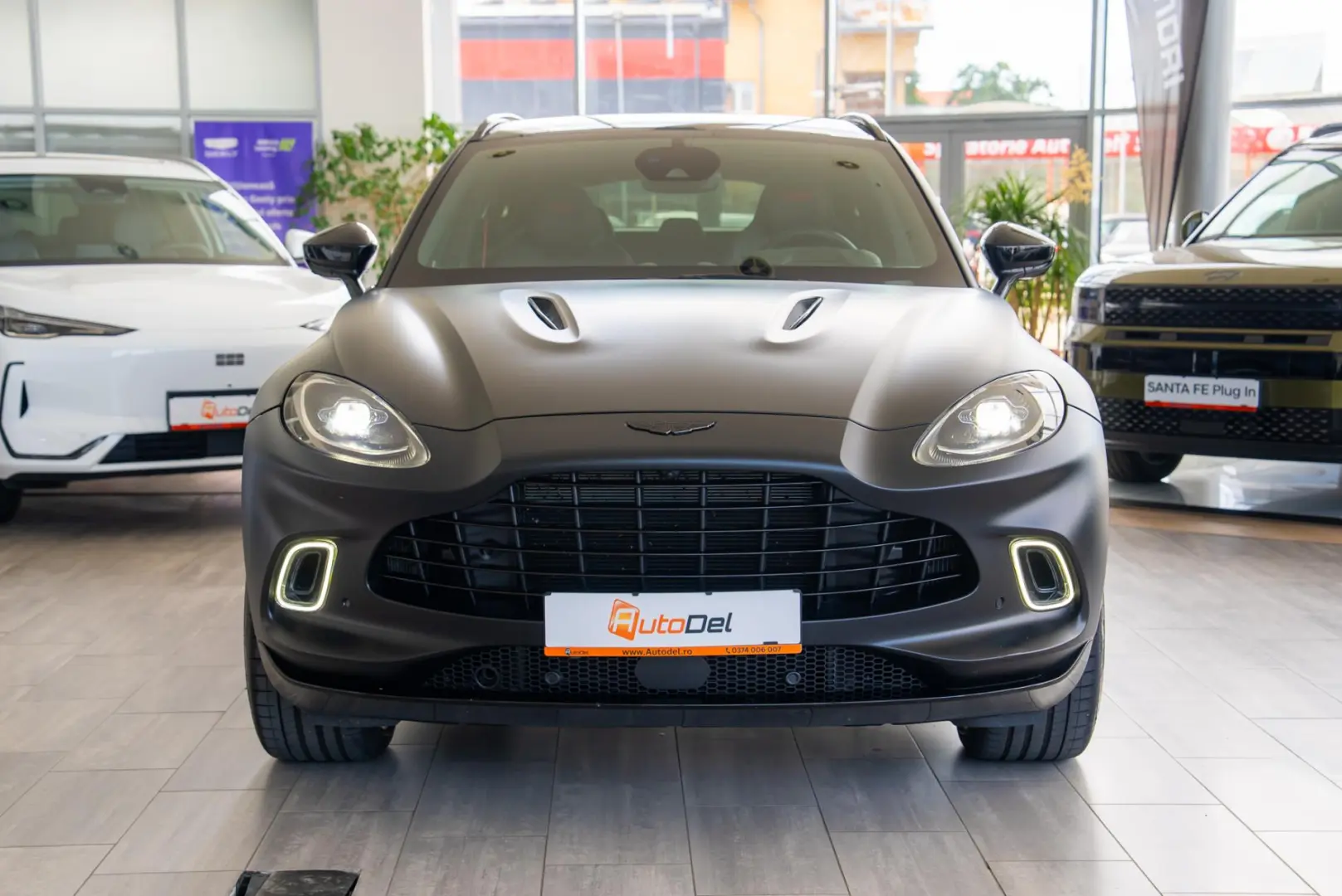 Aston Martin DBX 4.0 V8 Automatic 4x4 - Black
