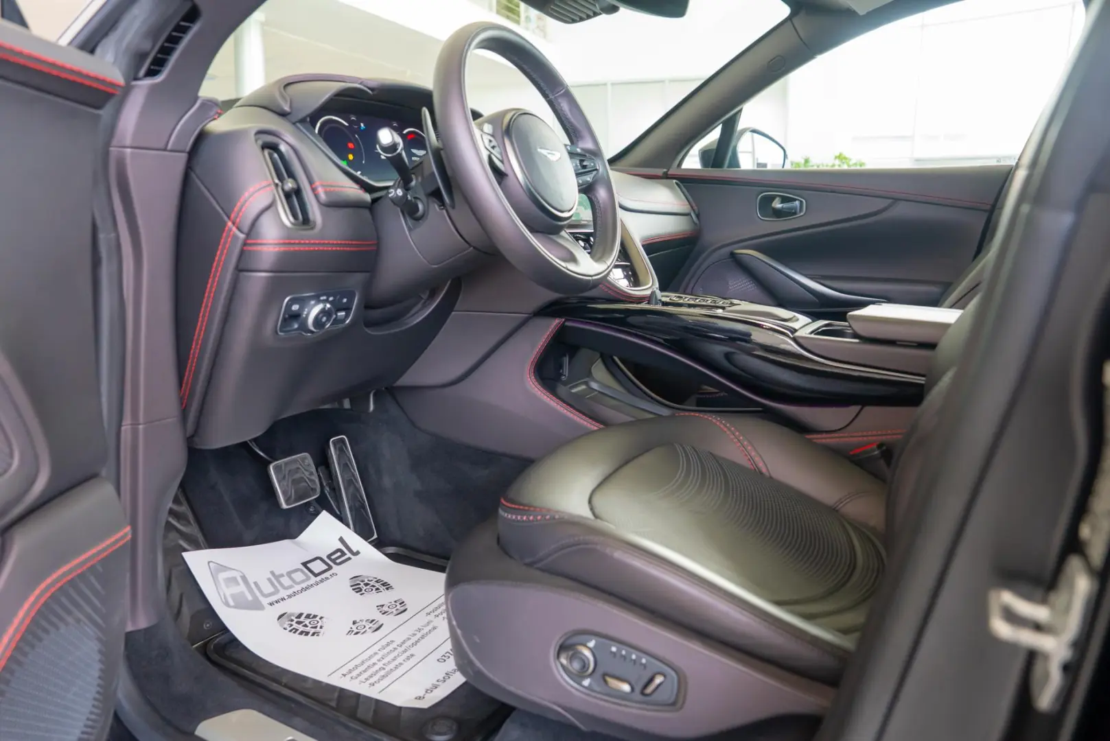 Aston Martin DBX 4.0 V8 Automatic 4x4 - Black