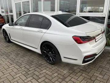 750i xDrive M-SPORT+LASER....