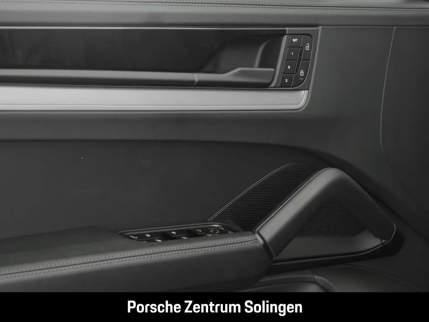 Cayenne E-Hybrid BOSE Pano InnoDrive 21''