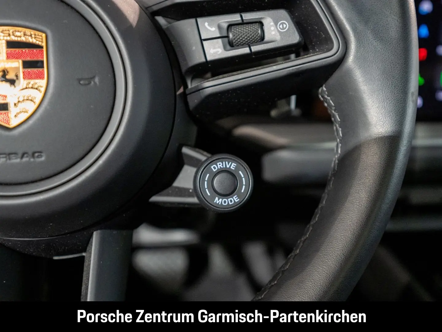 Cayenne E-Hybrid 360 Kamera HUD LenkradHZG SHZ