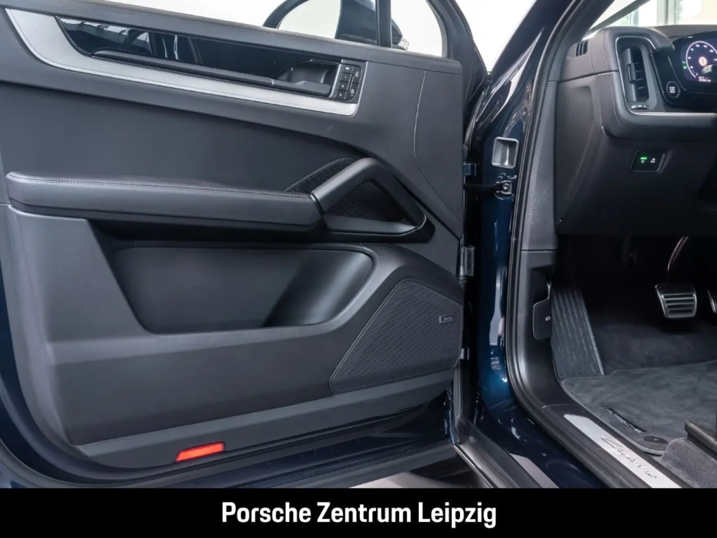 Cayenne E-Hybrid Coupe Massage SportDesign ACC