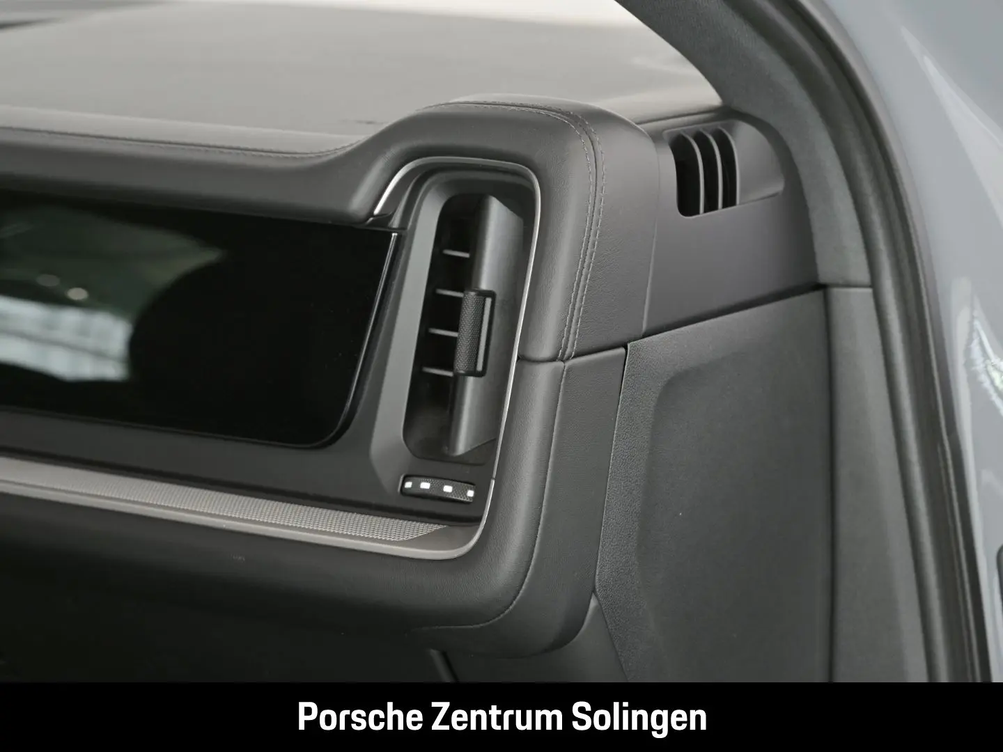 Cayenne E-Hybrid Coupe BOSE HD Matrix 21'' AHK