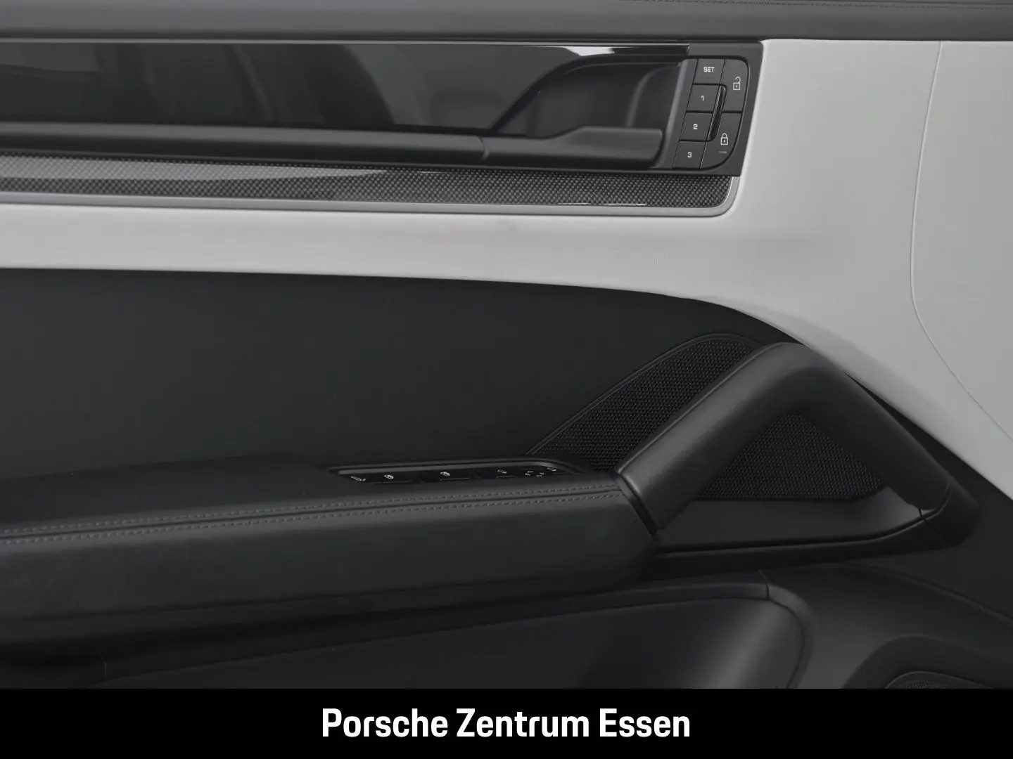 Cayenne E-Hybrid Coupe( Sportpaket 360 Kamera Pr