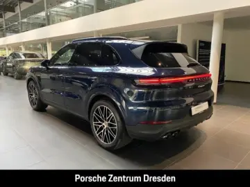 Cayenne E-Hybrid Pano*AHK* SH v+h*Massage*Inno*L