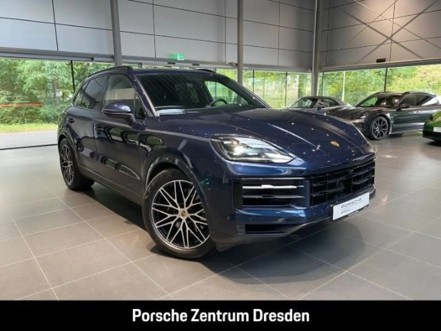 Cayenne E-Hybrid Pano*AHK* SH v+h*Massage*Inno*L