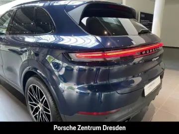 Cayenne E-Hybrid Pano*AHK* SH v+h*Massage*Inno*L