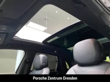 Cayenne E-Hybrid Pano*AHK* SH v+h*Massage*Inno*L