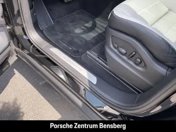 Cayenne E-Hybrid Coupé Burmester SportAbgas Mass