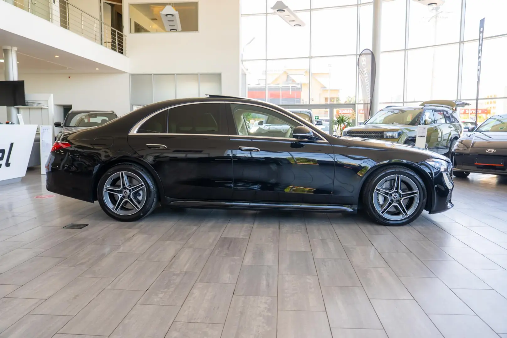 Mercedes-Benz S-Class 580e 4Matic 9G-Tronic 