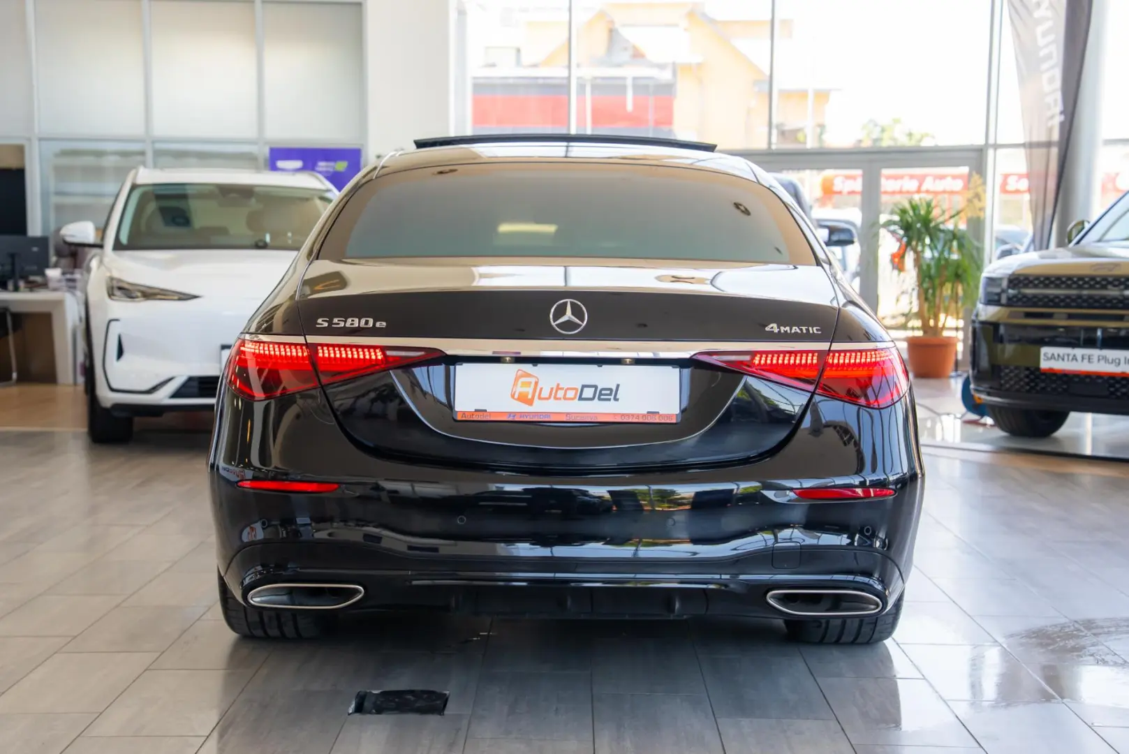 Mercedes-Benz S-Class 580e 4Matic 9G-Tronic 