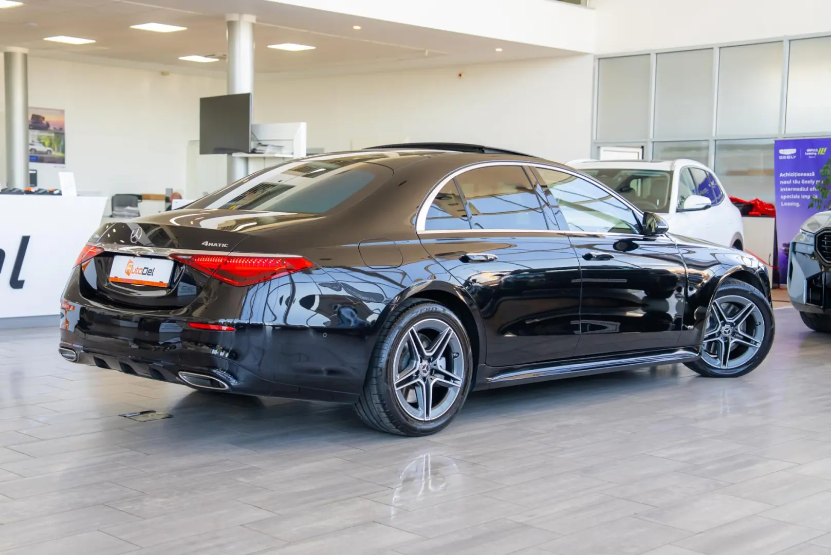 Mercedes-Benz S-Class 580e 4Matic 9G-Tronic 