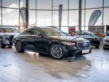 Mercedes-Benz S-Class 580e 4Matic 9G-Tronic 