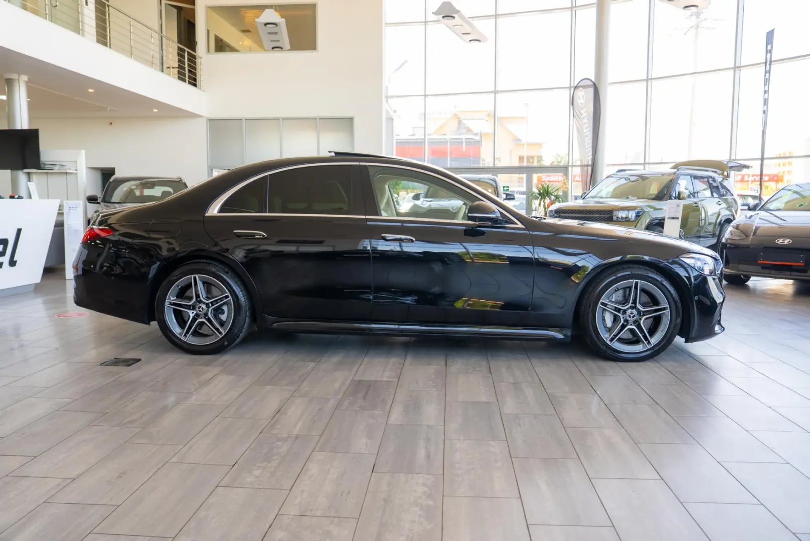 Mercedes-Benz S-Class 580e 4Matic 9G-Tronic 