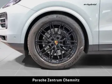 Cayenne E-Hybrid Coupé /360°/Massage/Ventil/Pass Display