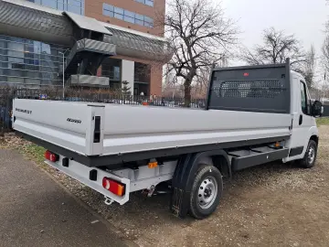 PEUGEOT BOXER Platou Cabina Simpla L4 2.2 diesel 140 CP