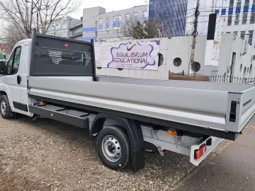 PEUGEOT BOXER Platou Cabina Simpla L4 2.2 diesel 140 CP