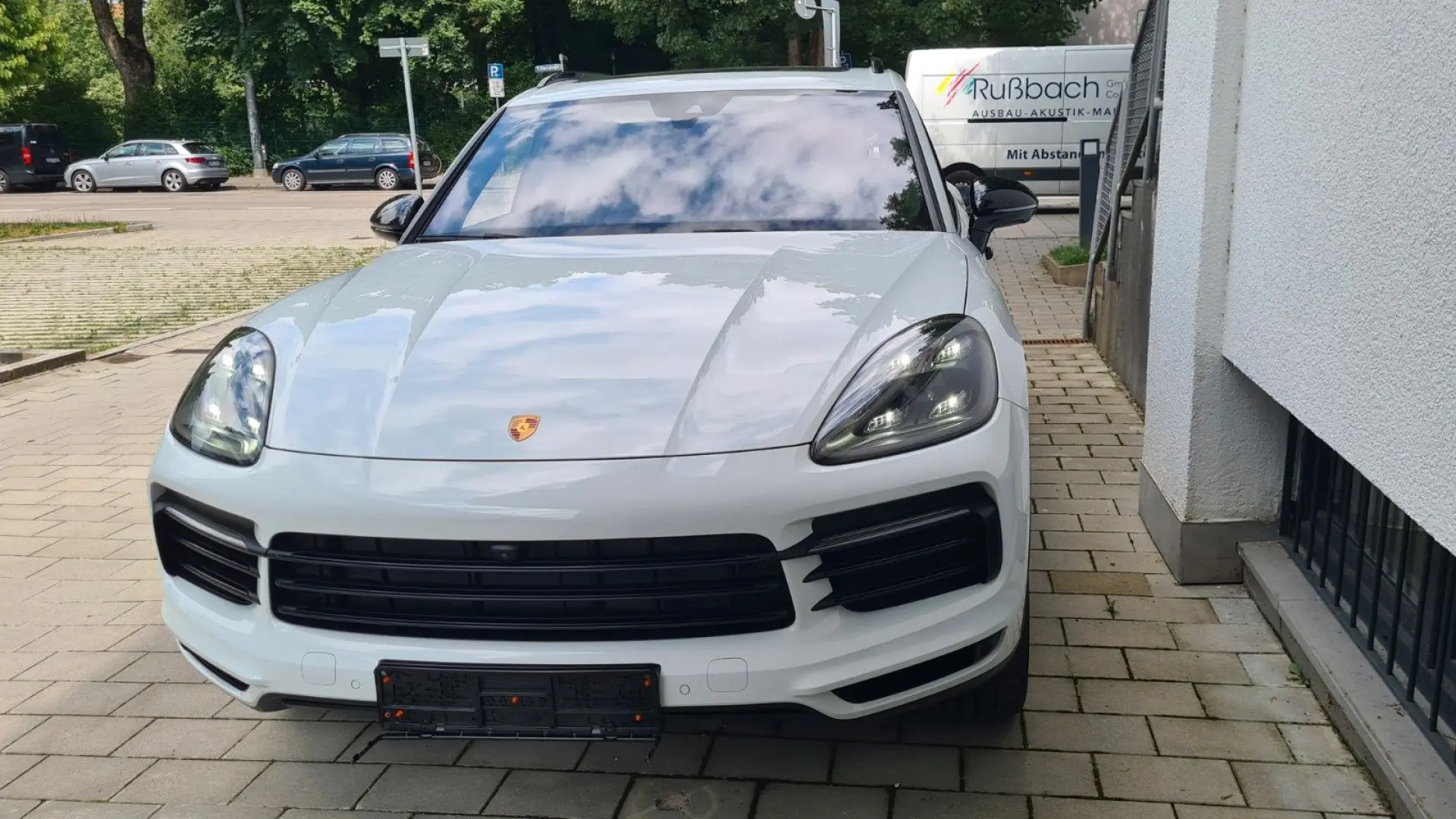 Cayenne E-Hybrid,Pano,AHK,Kamera360,PDLS+,HUD,Me