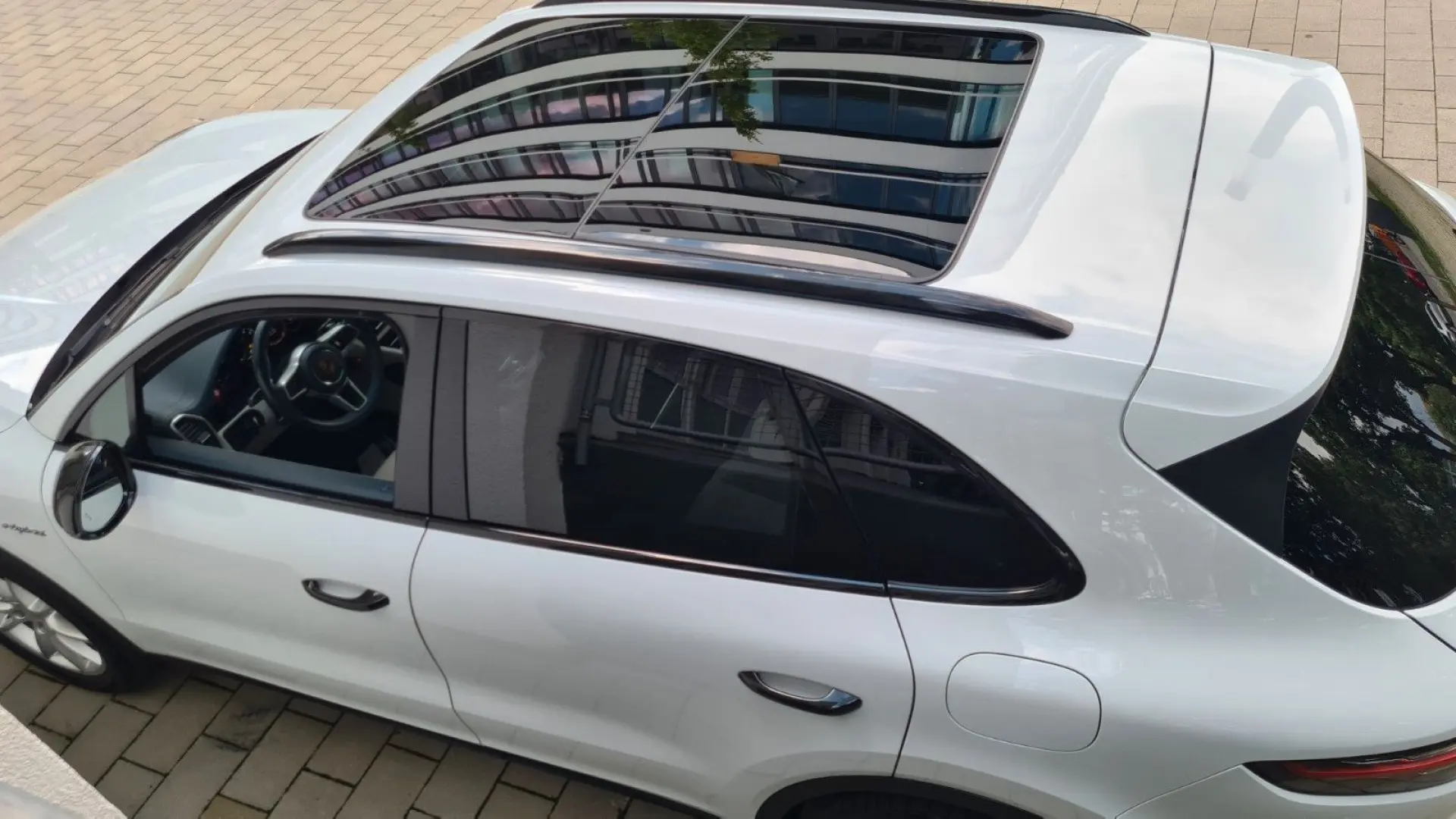 Cayenne E-Hybrid,Pano,AHK,Kamera360,PDLS+,HUD,Me