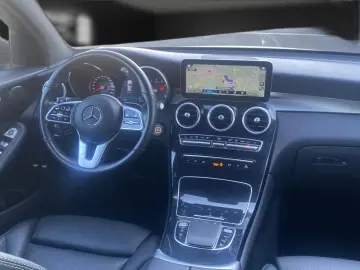 GLC 300 e Coupe 19`VollLeder*LED*Distro*DAB*Kame