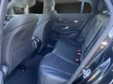 GLC 300 e Coupe 19`VollLeder*LED*Distro*DAB*Kame