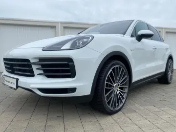Cayenne E-Hybrid, 1. Hand, MwSt. 22 Techart