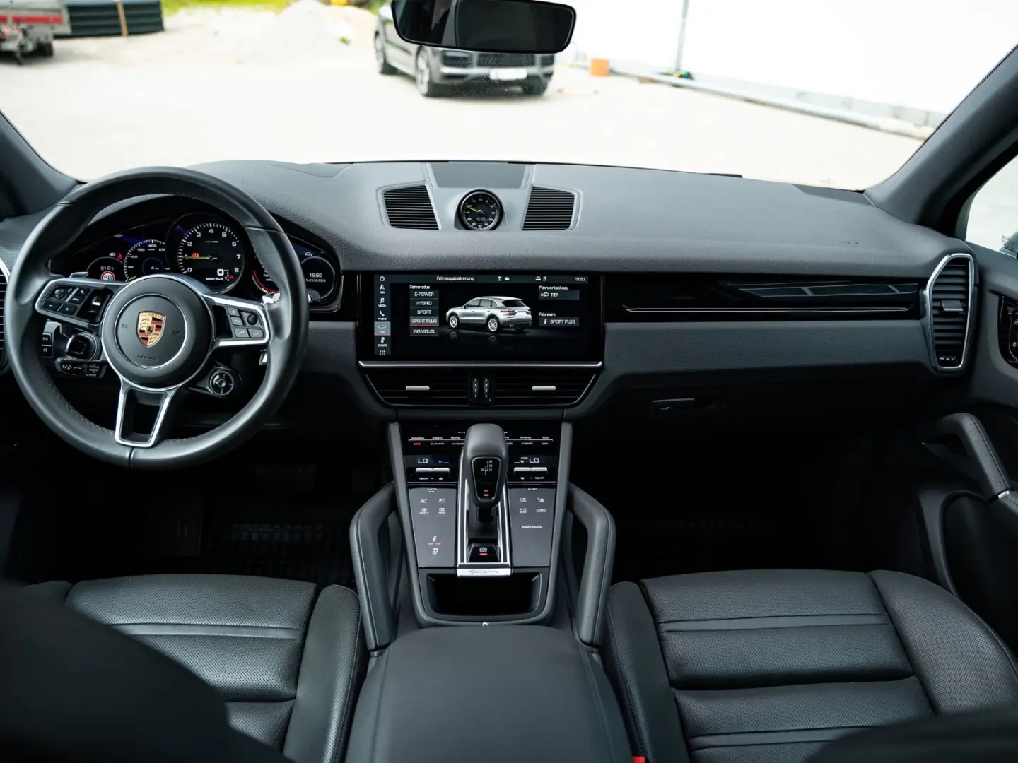 Cayenne E-Hybrid, 1. Hand, MwSt. 22 Techart