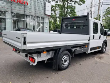 PEUGEOT BOXER Platou Cabina Dubla L4 2.2 diesel 140 CP