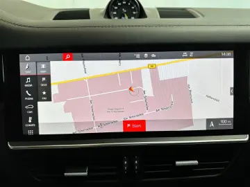 Cayenne E-Hybrid Head Up*Panorama*Leder*1.Hand