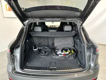 Cayenne E-Hybrid Head Up*Panorama*Leder*1.Hand