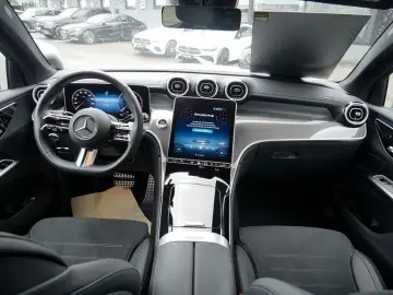 GLC 220 d 4M Coupé , AMG Night Navi LED AHK Kame
