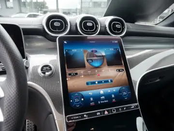GLC 220 d 4M Coupé , AMG Night Navi LED AHK Kame