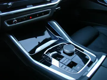X6 30d xDrive M Sport Pro Pano HeadUp AHK