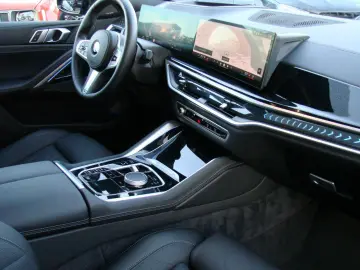 X6 30d xDrive M Sport Pro Pano HeadUp AHK