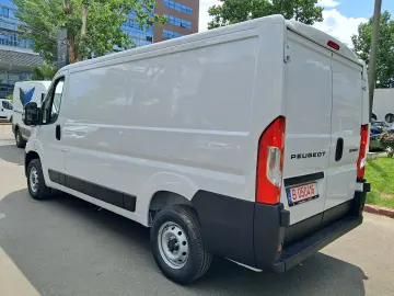 PEUGEOT BOXER Furgon L2H1 10 mc 2.2 diesel 120 CP