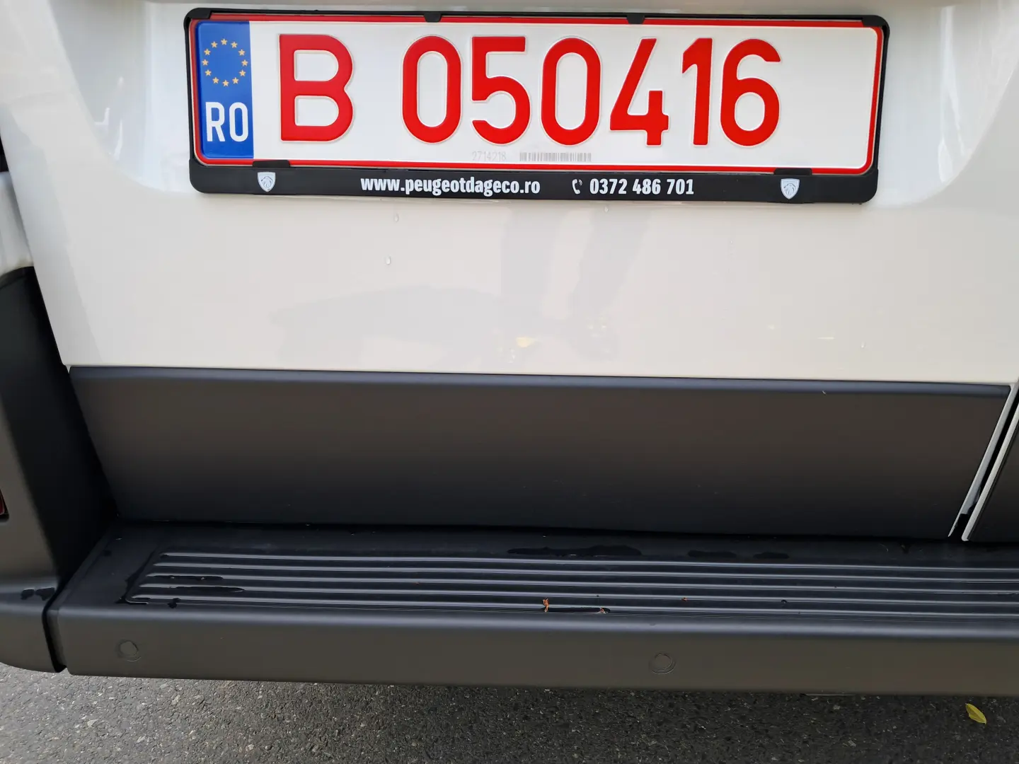 PEUGEOT BOXER Furgon L2H1 10 mc 2.2 diesel 120 CP