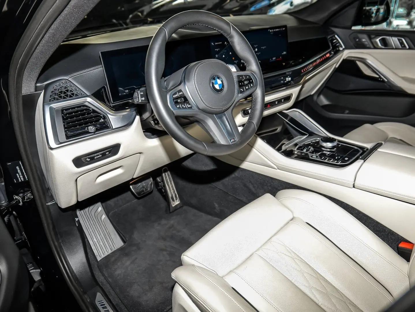 X6 xDrive30d M Sport PANO RFK NAVI LM