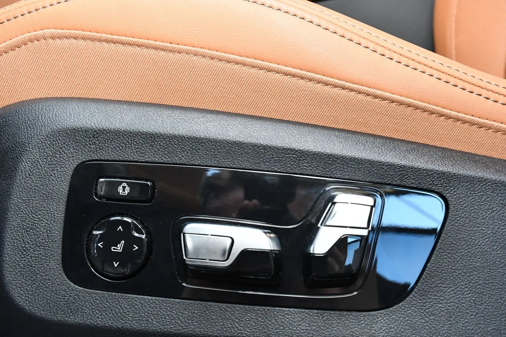 X6 xDrive30d M Sport 360° ACC Sitzlüft. Massage