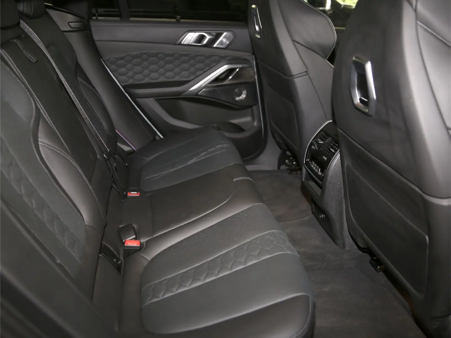 X6 M Mild-Hybrid EU6d Competition BOWERS
