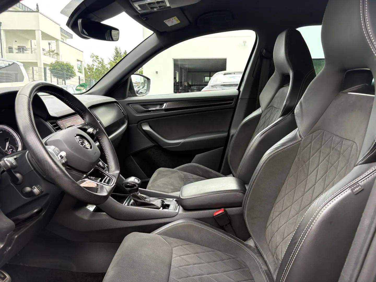 Kodiaq 2.0 TDI DSG SPORTLINE 1.HAND AHK LED