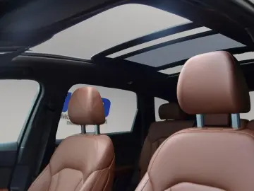 Q7 50 TDI quat STNDHZ 7SITZER PANO AHK LUFT 360°
