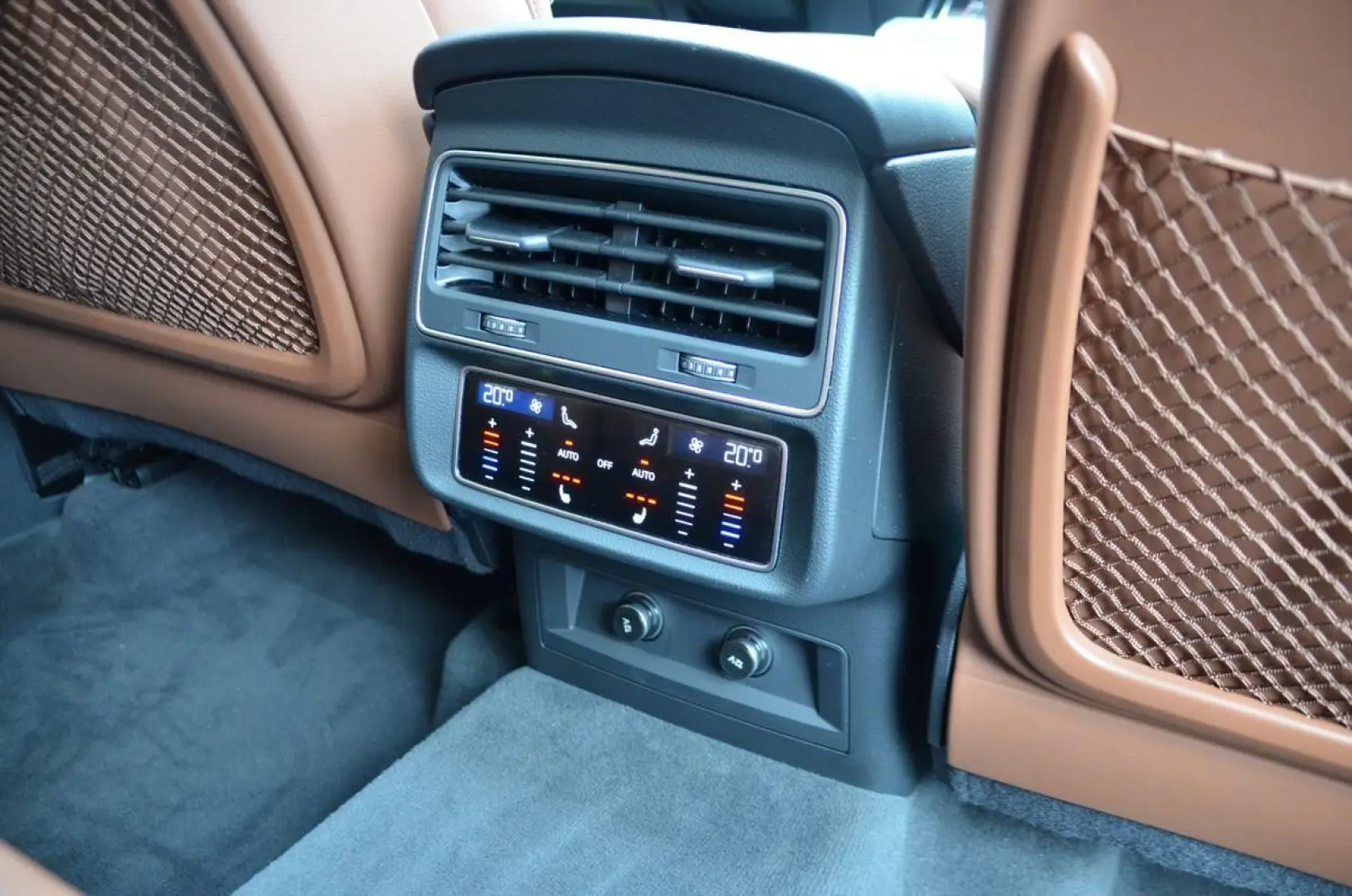 Q7 50 TDI quat STNDHZ 7SITZER PANO AHK LUFT 360°