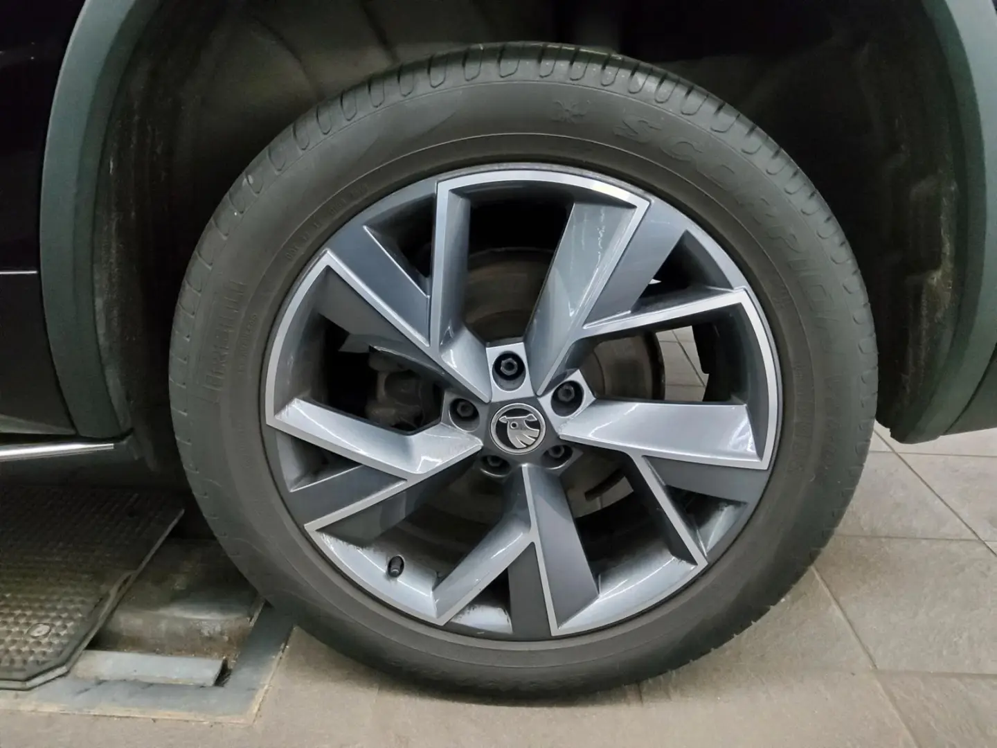 Kodiaq 2.0 TDI 4x4 SportLine Navi LED vc Canton