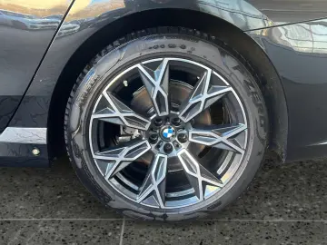 740d xDrive Limousine DAB Aktivlenkung RFK PDC