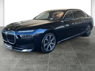 740d xDrive Limousine DAB Aktivlenkung RFK PDC