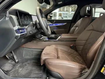 750e xDrive Limousine M Sportpaket DAB